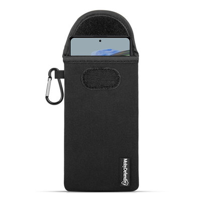 Hoesje voor Xiaomi Redmi Note 12 Pro 5G - MobyDefend Neopreen Pouch Met Karabijnhaak - Insteekhoesje - Riemlus Hoesje - Zwart