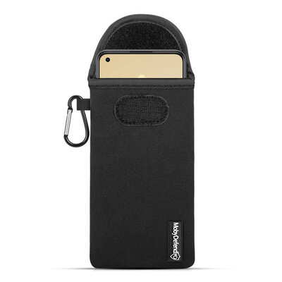 Hoesje voor Oppo Reno8 T - MobyDefend Neopreen Pouch Met Karabijnhaak - Insteekhoesje - Riemlus Hoesje - Zwart
