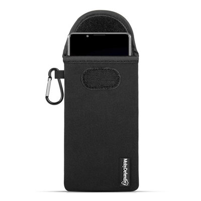 Hoesje voor Samsung Galaxy Z Fold 5 - MobyDefend Neopreen Pouch Met Karabijnhaak - Insteekhoesje - Riemlus Hoesje - Zwart