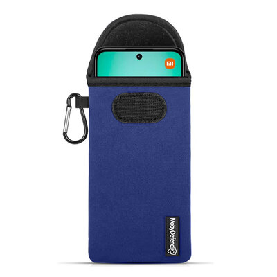 Hoesje voor Xiaomi Redmi 13 4G - MobyDefend Neopreen Pouch Met Karabijnhaak - Insteekhoesje - Riemlus Hoesje - Blauw