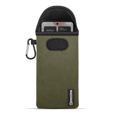 Hoesje voor Nothing Phone (3a) Pro - MobyDefend Neopreen Pouch Met Karabijnhaak - Insteekhoesje - Riemlus Hoesje - Groen