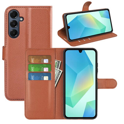 Samsung Galaxy A17 Hoesje - MobyDefend Kunstleren Wallet Book Case (Sluiting Voorkant) - Bruin