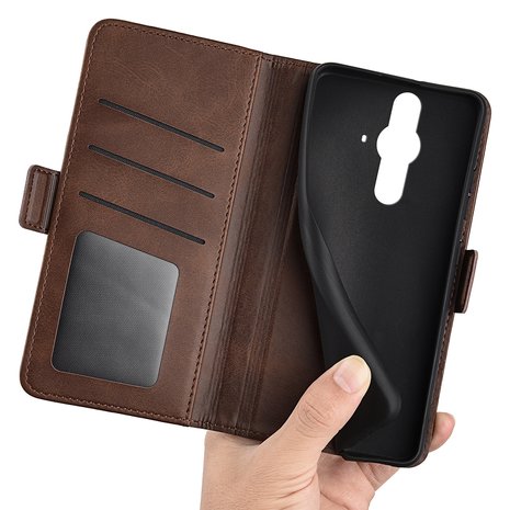 Sony Xperia Pro-I Hoesje, MobyDefend Luxe Wallet Book Case (Sluiting Zijkant), Bruin