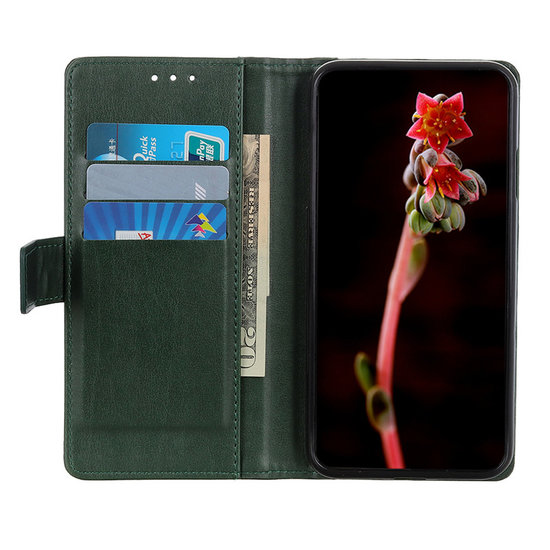 Nokia 2.4 hoesje, Luxe wallet bookcase, Donkergroen