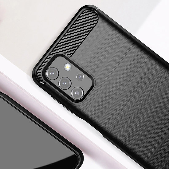 Samsung Galaxy A32 (5G) Hoesje - MobyDefend TPU Backcover - Geborstelde Metaal &amp; Carbon-Look - Zwart