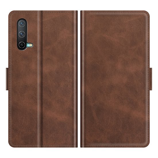 OnePlus Nord CE Hoesje, MobyDefend Luxe Wallet Book Case (Sluiting Zijkant), Bruin