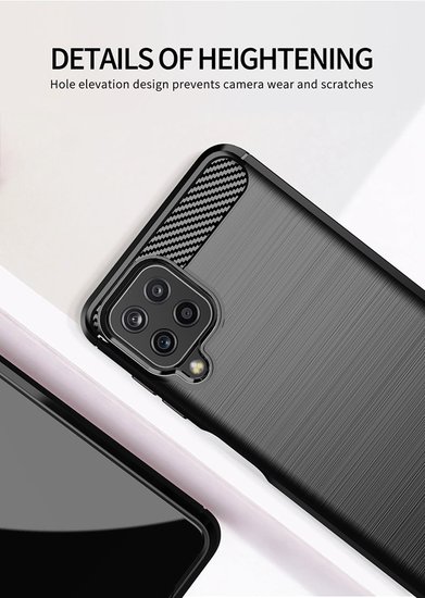 Samsung Galaxy M22 / Galaxy A22 4G Hoesje - MobyDefend TPU Backcover - Geborstelde Metaal &amp; Carbon-Look - Rood