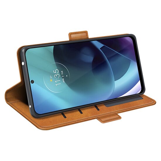 Motorola Moto G71 Hoesje - MobyDefend Luxe Wallet Book Case (Sluiting Zijkant) - Lichtbruin