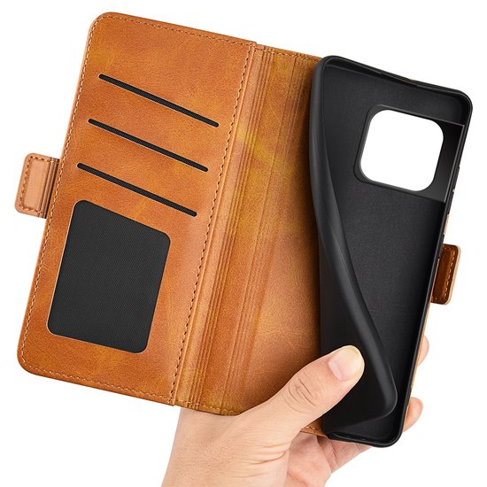 OnePlus 10 Pro Hoesje - MobyDefend Luxe Wallet Book Case (Sluiting Zijkant) - Lichtbruin