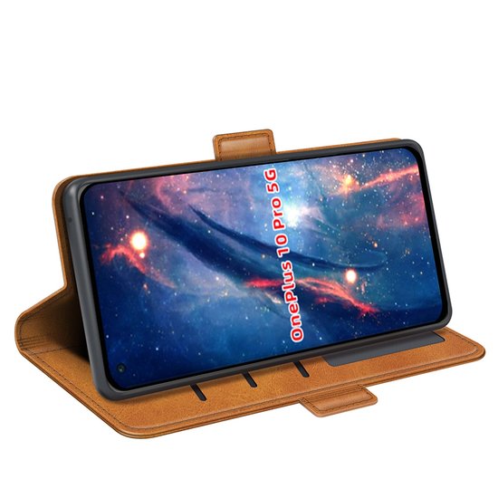 OnePlus 10 Pro Hoesje - MobyDefend Luxe Wallet Book Case (Sluiting Zijkant) - Lichtbruin