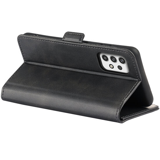 Samsung Galaxy A23 Hoesje - MobyDefend Luxe Wallet Book Case (Sluiting Zijkant) - Zwart