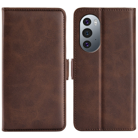 Motorola Edge 30 Pro Hoesje - MobyDefend Luxe Wallet Book Case (Sluiting Zijkant) - Bruin