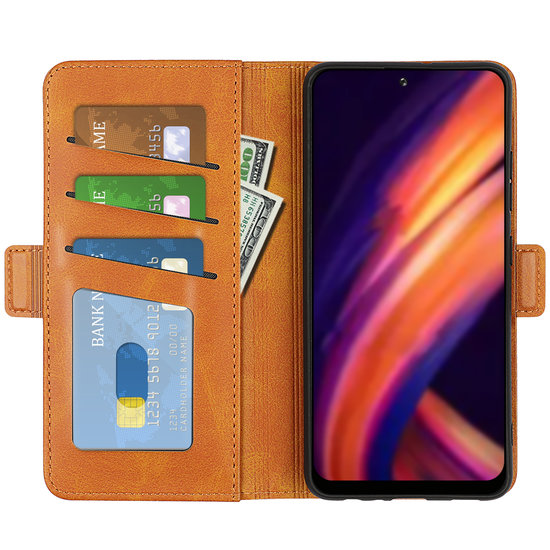 Motorola Edge 30 Pro Hoesje - MobyDefend Luxe Wallet Book Case (Sluiting Zijkant) - Lichtbruin