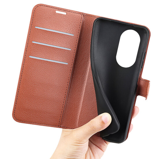 Motorola Edge 30 Pro Hoesje - MobyDefend Kunstleren Wallet Book Case (Sluiting Voorkant) - Bruin