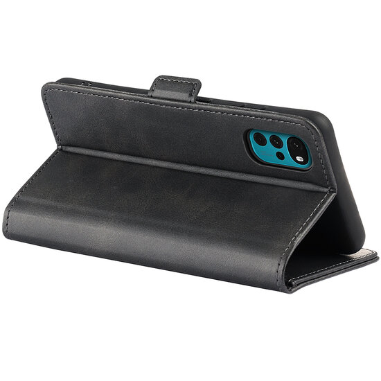 Motorola Moto G22 Hoesje - MobyDefend Luxe Wallet Book Case (Sluiting Zijkant) - Zwart