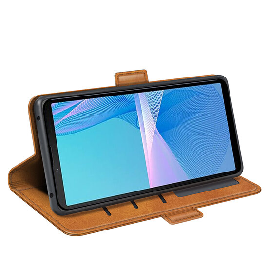 Sony Xperia 10 IV Hoesje - MobyDefend Luxe Wallet Book Case (Sluiting Zijkant) - Lichtbruin