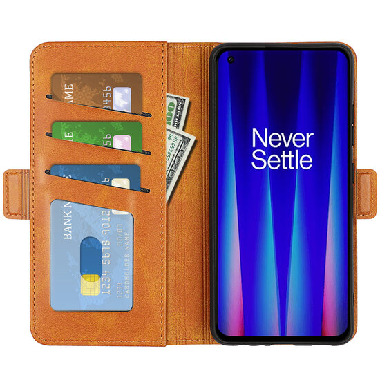 OnePlus Nord CE 2 Hoesje, MobyDefend Luxe Wallet Book Case (Sluiting Zijkant), Lichtbruin