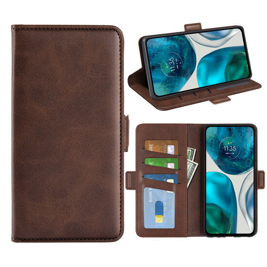 Motorola Moto G42 Hoesje - MobyDefend Luxe Wallet Book Case (Sluiting Zijkant) - Bruin