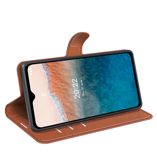 Nokia C21 Plus Hoesje - MobyDefend Kunstleren Wallet Book Case (Sluiting Voorkant) - Bruin