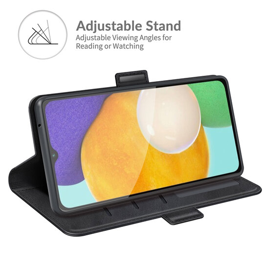 Samsung Galaxy A04s Hoesje - MobyDefend Luxe Wallet Book Case (Sluiting Zijkant) - Zwart