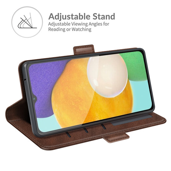 Samsung Galaxy A04s Hoesje - MobyDefend Luxe Wallet Book Case (Sluiting Zijkant) - Bruin