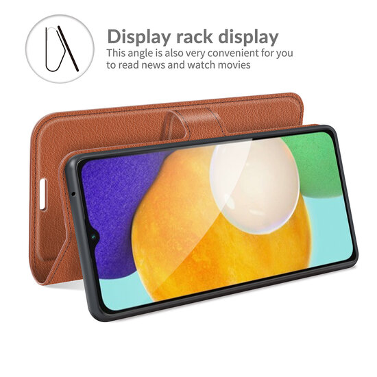 Samsung Galaxy A04s Hoesje - MobyDefend Kunstleren Wallet Book Case (Sluiting Voorkant) - Bruin