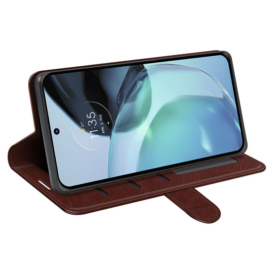 Motorola Moto G72 Hoesje - MobyDefend Wallet Book Case (Sluiting Achterkant) - Bruin