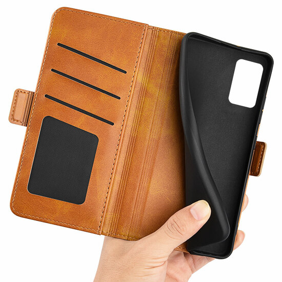 Motorola Moto E22 / E22i Hoesje, MobyDefend Luxe Wallet Book Case (Sluiting Zijkant), Lichtbruin