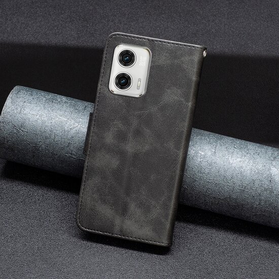 Motorola Moto G73 Hoesje - MobyDefend Wallet Book Case Met Koord - Zwart