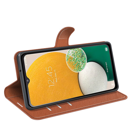 Samsung Galaxy A14 Hoesje - MobyDefend Kunstleren Wallet Book Case (Sluiting Voorkant) - Bruin