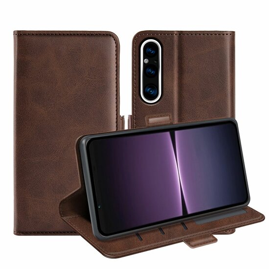 Sony Xperia 1 V Hoesje - MobyDefend Luxe Wallet Book Case (Sluiting Zijkant) - Bruin