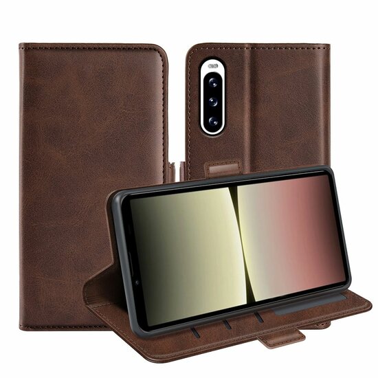 Sony Xperia 10 V Hoesje, MobyDefend Luxe Wallet Book Case (Sluiting Zijkant), Bruin