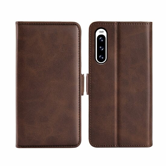 Sony Xperia 10 V Hoesje - MobyDefend Luxe Wallet Book Case (Sluiting Zijkant) - Bruin