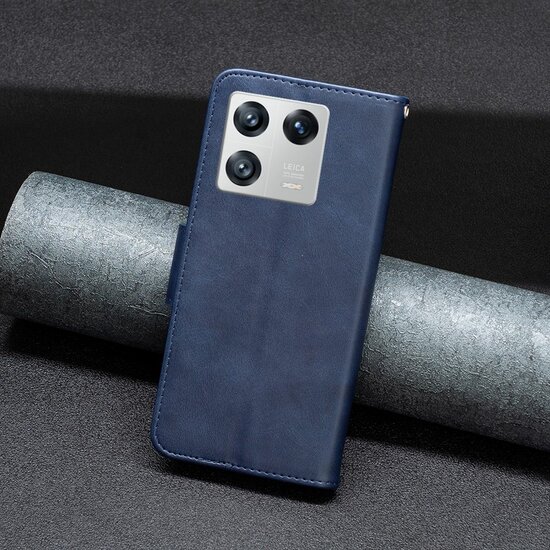 Xiaomi 13 Hoesje - MobyDefend Wallet Book Case Met Koord - Blauw