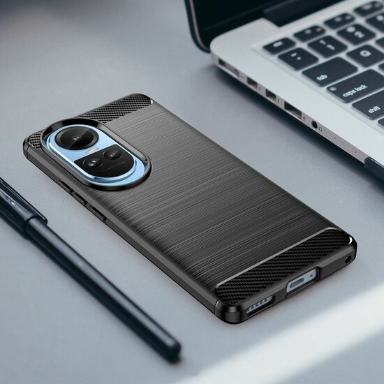Oppo Reno10 Pro Hoesje - MobyDefend TPU Backcover - Geborstelde Metaal &amp; Carbon-Look - Zwart