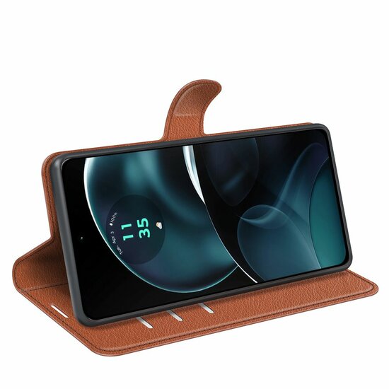 Motorola Moto G14 Hoesje - MobyDefend Kunstleren Wallet Book Case (Sluiting Voorkant) - Bruin