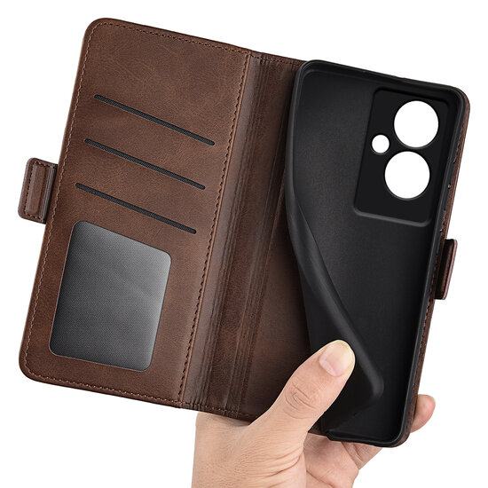 OnePlus 12 Hoesje, MobyDefend Luxe Wallet Book Case (Sluiting Zijkant), Bruin