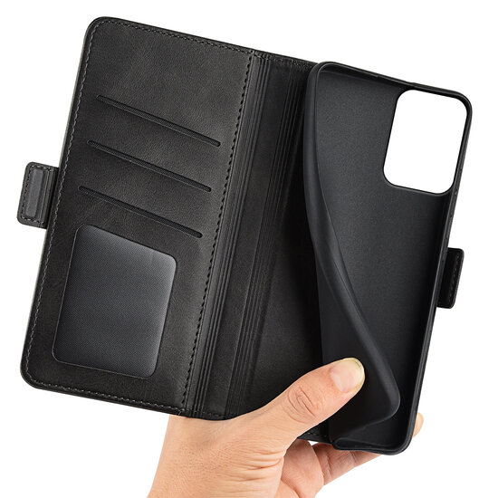 Motorola Moto G34 Hoesje - MobyDefend Luxe Wallet Book Case (Sluiting Zijkant) - Zwart