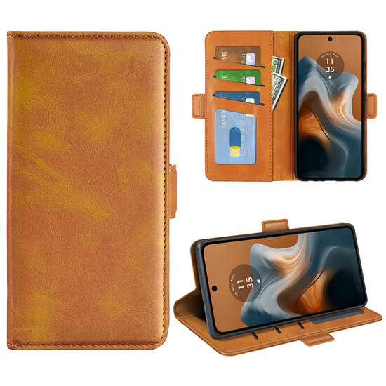 Motorola Moto G34 Hoesje - MobyDefend Luxe Wallet Book Case (Sluiting Zijkant) - Lichtbruin
