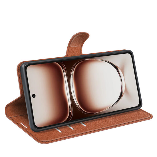 Oppo Reno12 Hoesje - MobyDefend Kunstleren Wallet Book Case (Sluiting Voorkant) - Bruin