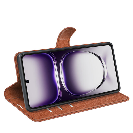 Oppo Reno12 Pro Hoesje - MobyDefend Kunstleren Wallet Book Case (Sluiting Voorkant) - Bruin