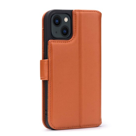 iPhone 13 Hoesje - Luxe MobyDefend Wallet Bookcase - Lichtbruin
