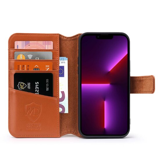 iPhone 13 Pro Max Hoesje - Luxe MobyDefend Wallet Bookcase - Lichtbruin