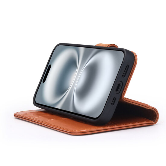 iPhone 16 Hoesje - Luxe MobyDefend Wallet Bookcase - Lichtbruin