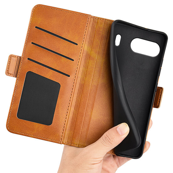 OnePlus Nord 4 Hoesje - MobyDefend Luxe Wallet Book Case (Sluiting Zijkant) - Lichtbruin
