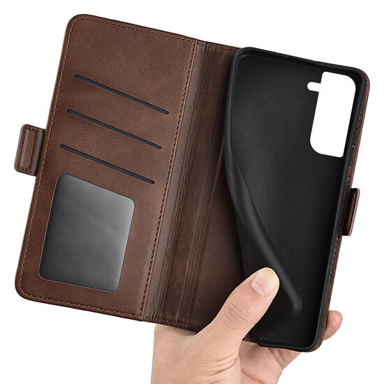 Samsung Galaxy S23 Hoesje - MobyDefend Luxe Wallet Book Case (Sluiting Zijkant) - Bruin