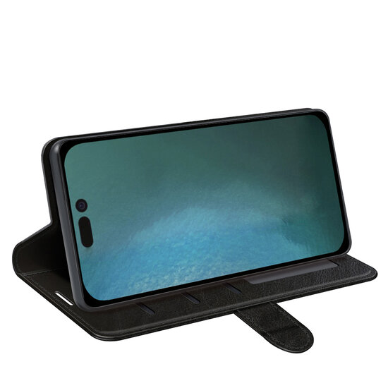 iPhone 14 Hoesje - MobyDefend Wallet Book Case (Sluiting Achterkant) - Zwart
