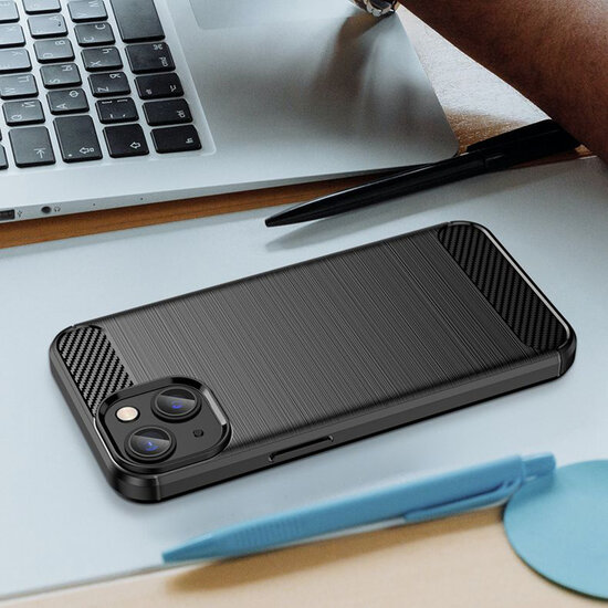 iPhone 14 Hoesje - MobyDefend TPU Backcover - Geborstelde Metaal &amp; Carbon-Look - Zwart