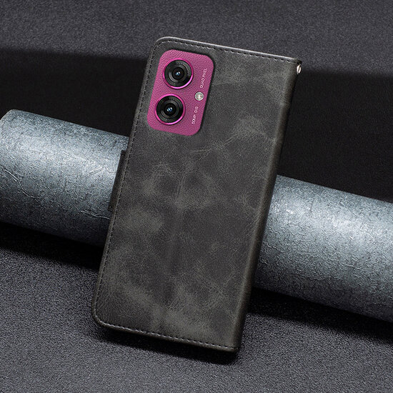 Motorola Moto G55 Hoesje - MobyDefend Wallet Book Case Met Koord - Zwart
