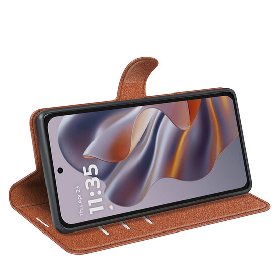 Motorola Edge 50 Neo Hoesje - MobyDefend Kunstleren Wallet Book Case (Sluiting Voorkant) - Bruin